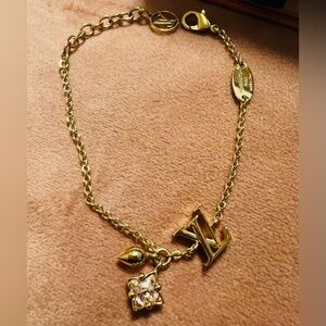 Louis Vuitton Loulougram Bracelet